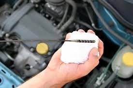 Can low oil cause a car to shut off?