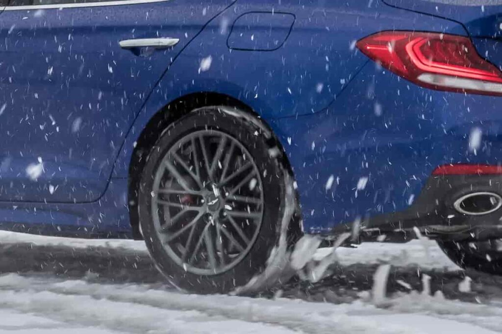 Why Dynamic Mode is Not Ideal for Snow?